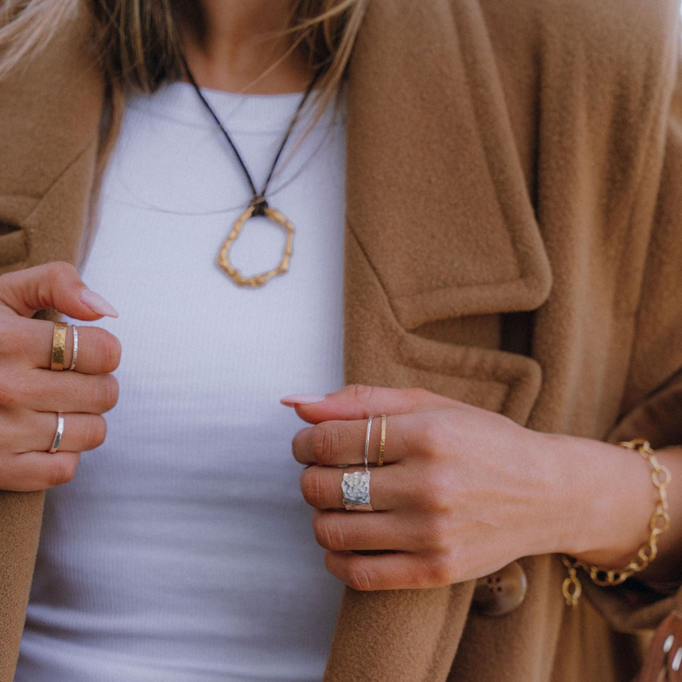 gold molten drop pendant necklace