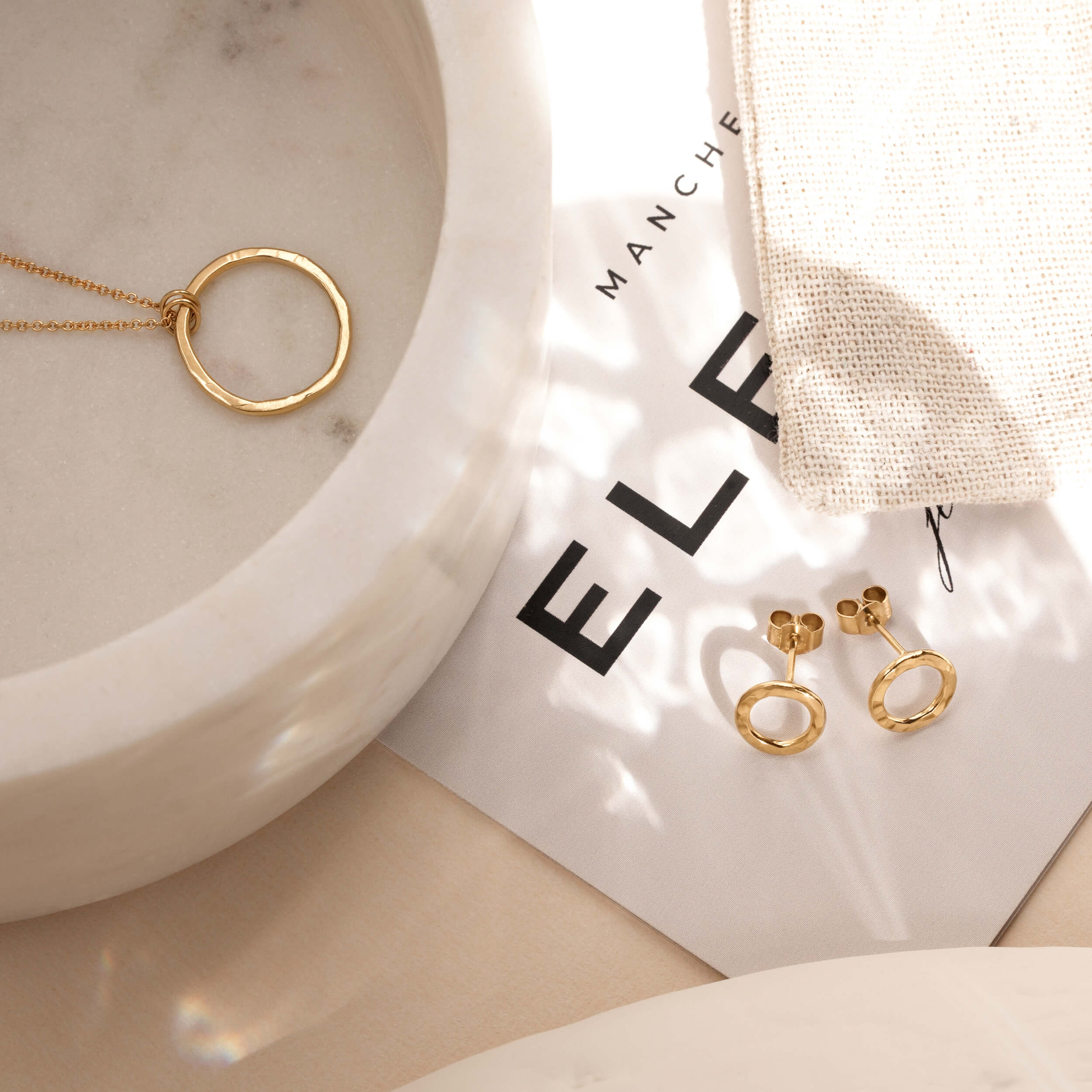 gold hammered circle necklace, gold vermeil circle stud earrings, texturised circle earrings
