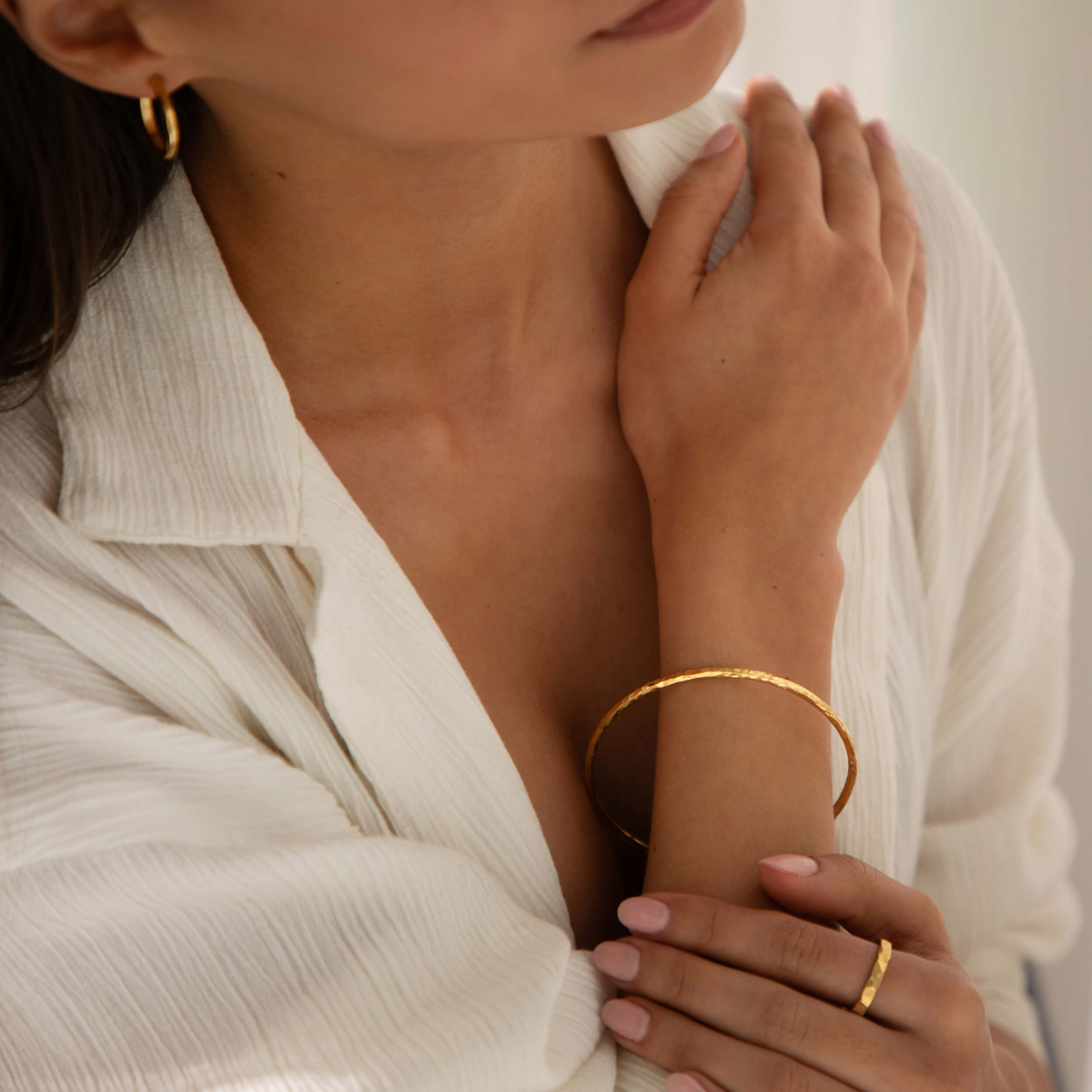rebecca bangle, namesake jewellery, textured gold bangle