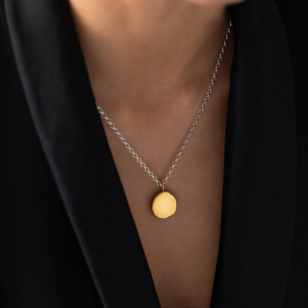 molten gold pendant necklace, eleanor jewellery design, ejd